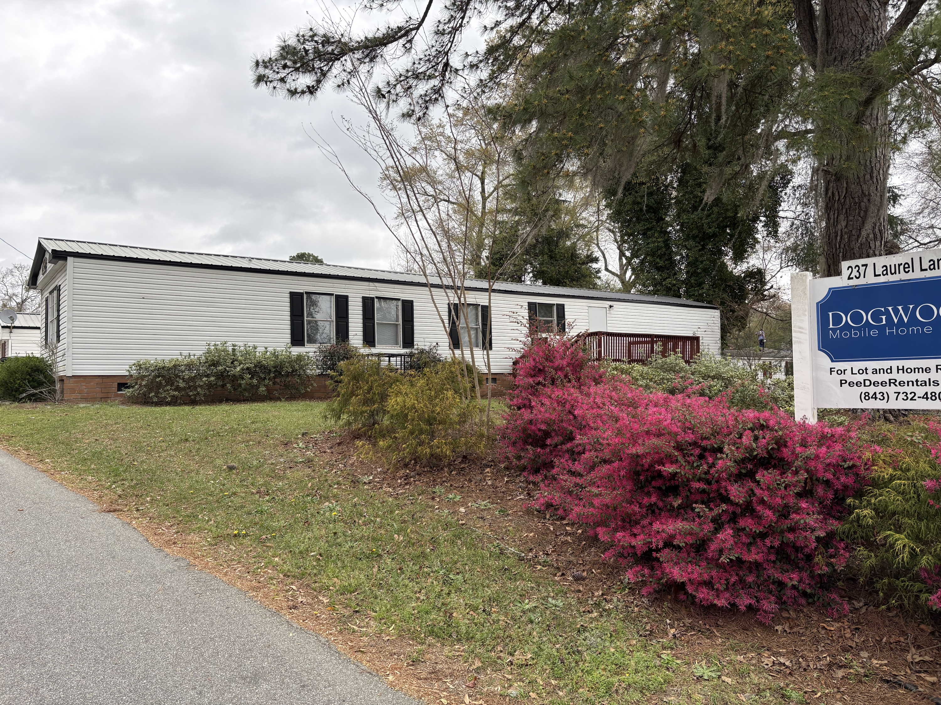 237 Laurel Lane, Lot 1